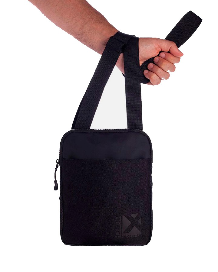 MUNICH CROSSBODY SLIM BOLSITO NEGRO - Imagen 4